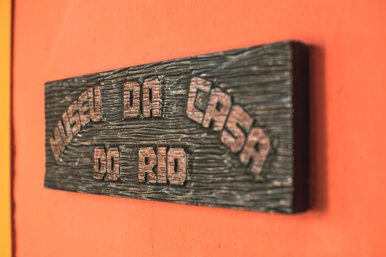 Hostel Casa Do Rio: Riverside Retreat Near Historic Center
